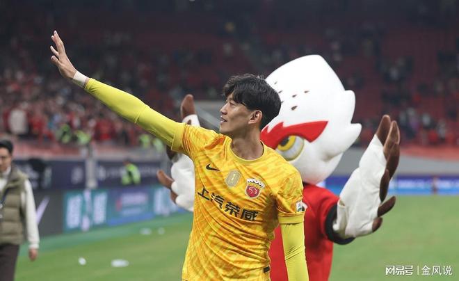 开云集团窗口期体能课后,浙江队防线松动备战中超,震撼外界,年轻球员得到机会的简单介绍